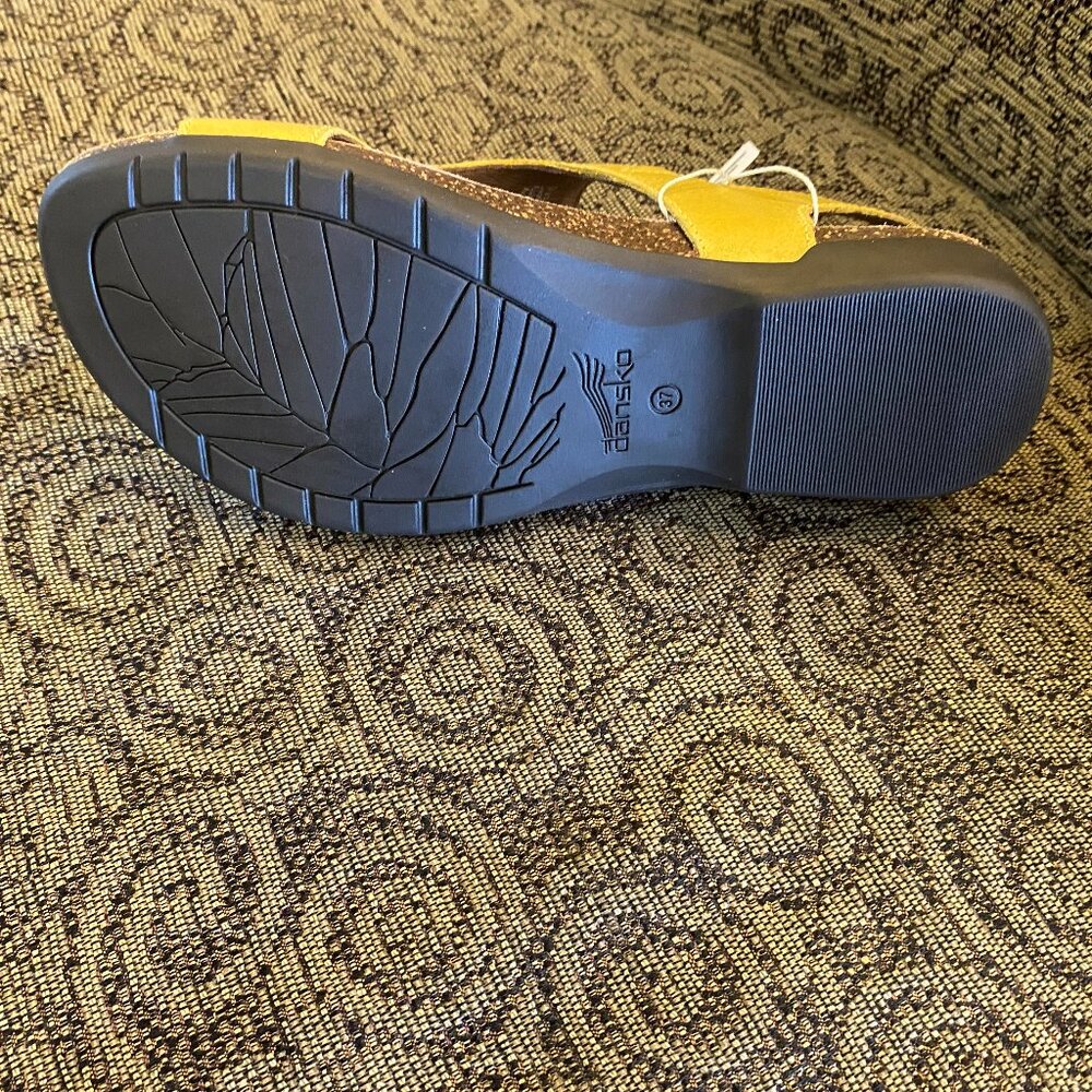 Dansko - Reece Lemonade - Multiple Sizes (NEW W/ BOX) - Picture 3 of 3